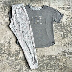Rae Dunn Love Pajama Set Size Medium